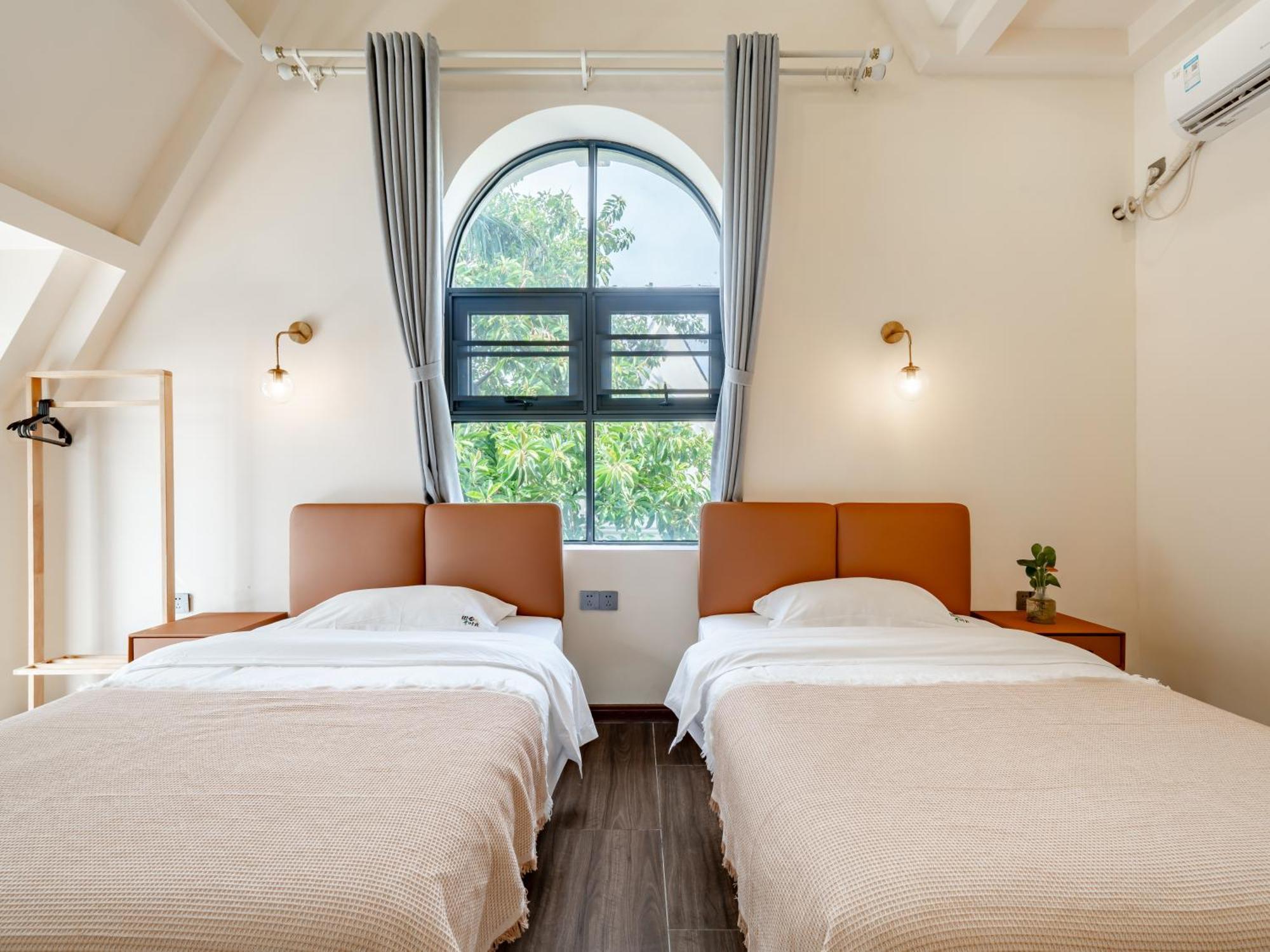 Beihai Silver Beach Yintai Time Seaview Villa Hotel ภายนอก รูปภาพ